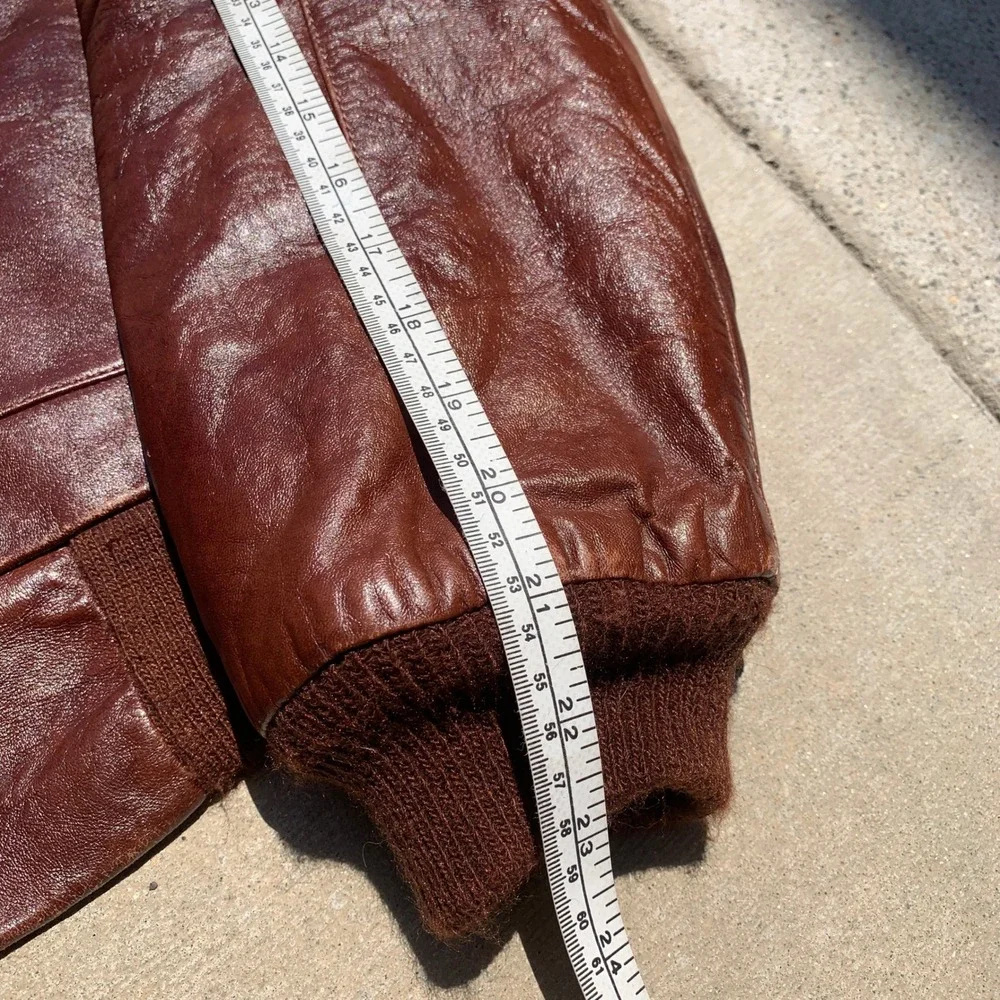 Vintage 1970s Silton brown leather flight jacket w/ sherpa collar - size 42 mens
